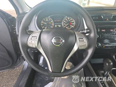 2015 Nissan Altima 2.5 S - zdjęcie 10 z 36 - miniatura