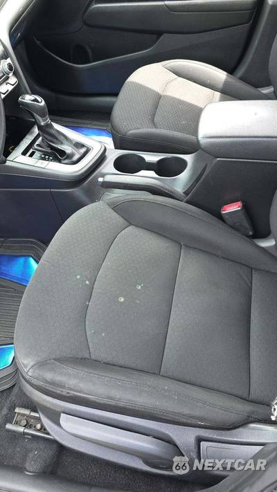2020 Hyundai Elantra SEL Sedan - zdjęcie 13 z 14 - miniatura