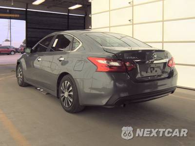 2017 Nissan Altima 2.5 S - zdjęcie 6 z 41 - miniatura