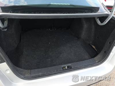 2021 Nissan Versa SV - zdjęcie 16 z 18 - miniatura