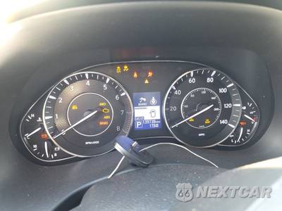 2017 Nissan Armada SV - zdjęcie 12 z 41 - miniatura