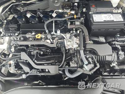 2025 Toyota Corolla LE Sedan - zdjęcie 15 z 21 - miniatura