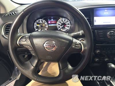 2017 Nissan Pathfinder SV - zdjęcie 10 z 21 - miniatura