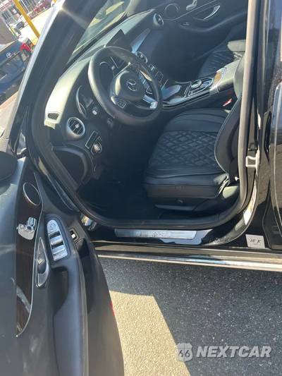 2018 Mercedes-Benz C 300 4MATIC Sedan - zdjęcie 7 z 15 - miniatura