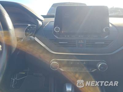 2021 Nissan Altima SR - zdjęcie 11 z 21 - miniatura