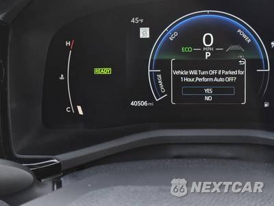 2025 Toyota Camry LE - zdjęcie 18 z 34 - miniatura