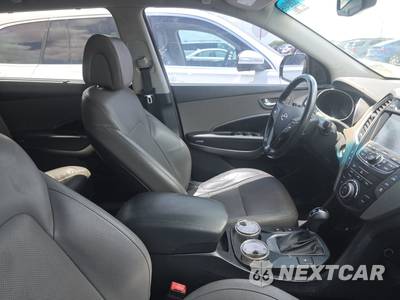 2016 Hyundai Santa Fe SE - zdjęcie 8 z 24 - miniatura