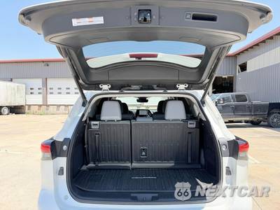2020 Toyota Highlander Limited - zdjęcie 23 z 31 - miniatura