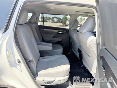 2020 Toyota Highlander Limited - zdjęcie 21 z 31 - miniatura