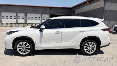 2020 Toyota Highlander Limited - zdjęcie 4 z 31 - miniatura
