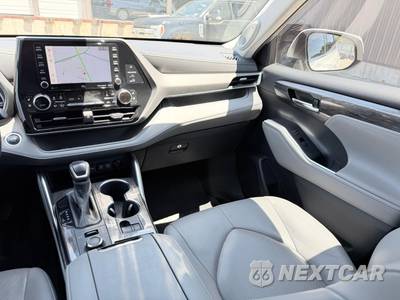2020 Toyota Highlander Limited - zdjęcie 17 z 31 - miniatura