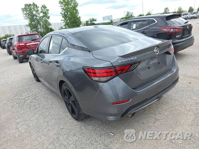 2021 Nissan Sentra SR - zdjęcie 6 z 17 - miniatura