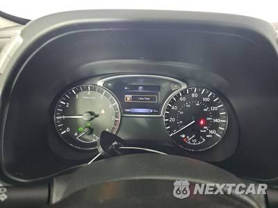 2017 Nissan Pathfinder SL - zdjęcie 12 z 25 - miniatura