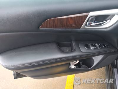 2015 Nissan Pathfinder Platinum - zdjęcie 9 z 22 - miniatura