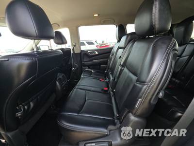 2019 Nissan Pathfinder SL - zdjęcie 13 z 21 - miniatura