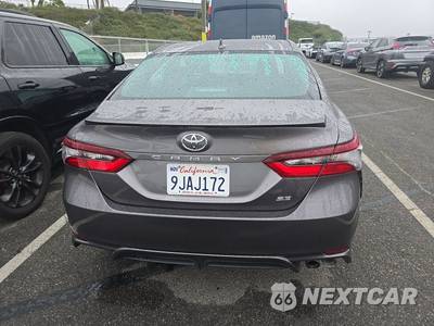 2024 Toyota Camry SE - zdjęcie 5 z 34 - miniatura