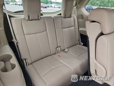 2020 Nissan Pathfinder Platinum - zdjęcie 14 z 21 - miniatura