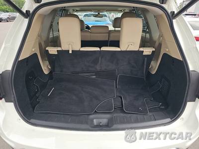 2020 Nissan Pathfinder Platinum - zdjęcie 17 z 21 - miniatura
