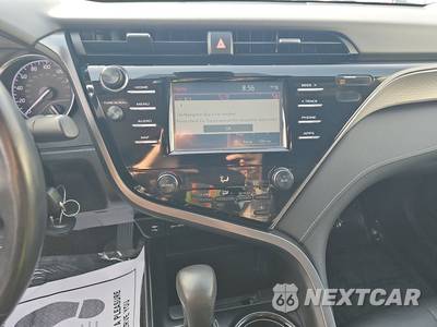 2019 Toyota Camry SE - zdjęcie 11 z 24 - miniatura