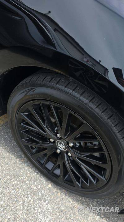 2019 Toyota Camry SE - zdjęcie 19 z 24 - miniatura