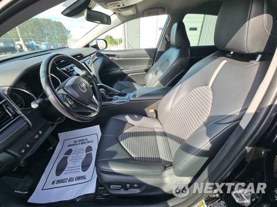 2019 Toyota Camry SE - zdjęcie 7 z 24 - miniatura