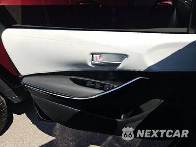 2023 Toyota Corolla Hatchback XSE - zdjęcie 9 z 22 - miniatura