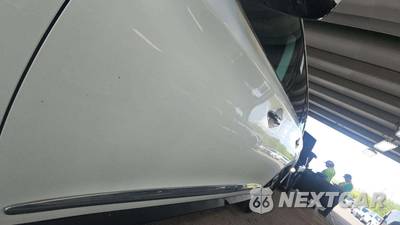 2015 INFINITI QX60 3.5 - zdjęcie 19 z 31 - miniatura