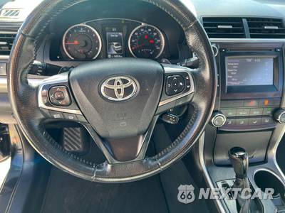 2017 Toyota Camry SE - zdjęcie 16 z 26 - miniatura