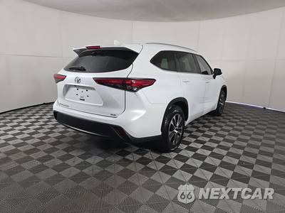 2023 Toyota Highlander XLE - zdjęcie 4 z 18 - miniatura