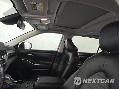 2023 Toyota Highlander XLE - zdjęcie 15 z 18 - miniatura