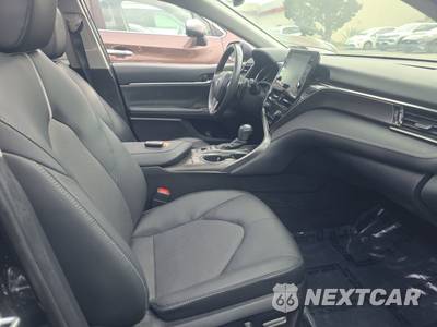 2022 Toyota Camry Hybrid XSE - zdjęcie 8 z 23 - miniatura