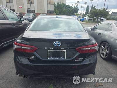2022 Toyota Camry Hybrid XSE - zdjęcie 5 z 23 - miniatura