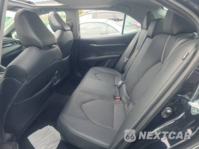 2022 Toyota Camry Hybrid XSE - zdjęcie 13 z 23 - miniatura