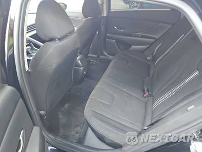 2024 Hyundai Elantra SEL - zdjęcie 13 z 17 - miniatura