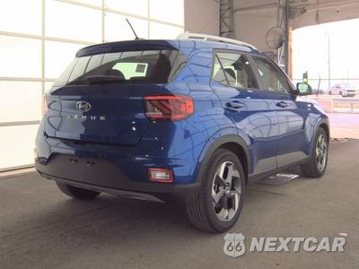 2025 Hyundai Venue SEL - zdjęcie 4 z 19 - miniatura