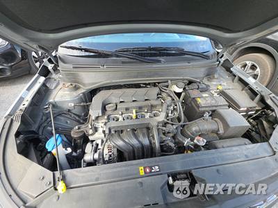 2025 Hyundai Venue SEL - zdjęcie 15 z 20 - miniatura