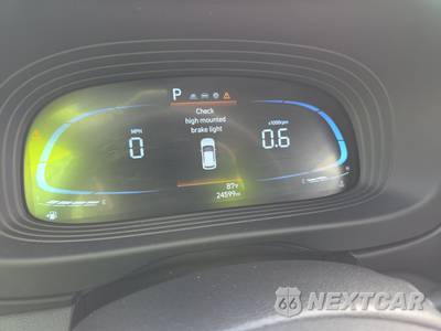2025 Hyundai Venue SEL - zdjęcie 12 z 20 - miniatura