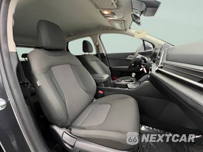 2024 Kia Sportage LX - zdjęcie 9 z 40 - miniatura