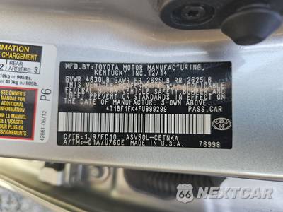 2015 Toyota Camry LE - zdjęcie 14 z 26 - miniatura