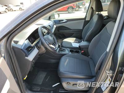 2022 Volkswagen Taos SE - zdjęcie 7 z 19 - miniatura