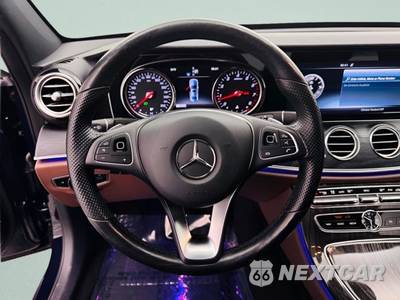 2017 Mercedes-Benz E 300 Sport 4MATIC Sedan - zdjęcie 9 z 36 - miniatura
