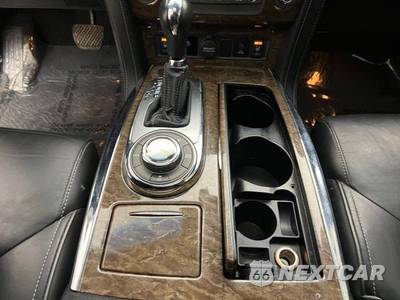 2017 INFINITI QX80 - zdjęcie 24 z 45 - miniatura