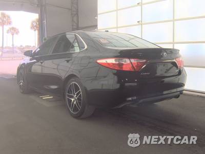 2015 Toyota Camry XSE - zdjęcie 6 z 22 - miniatura