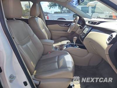 2014 Nissan Rogue SL - zdjęcie 8 z 22 - miniatura