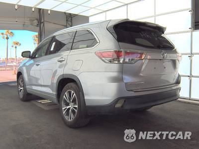 2016 Toyota Highlander XLE - zdjęcie 6 z 24 - miniatura