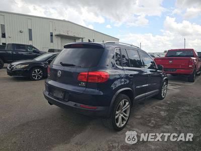2016 Volkswagen Tiguan SEL - zdjęcie 2 z 9 - miniatura