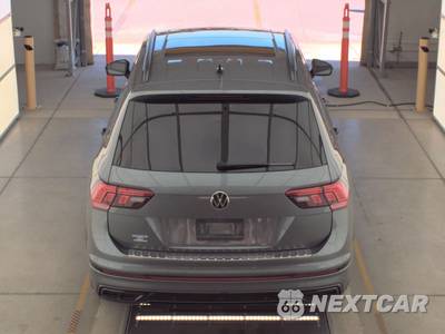 2023 Volkswagen Tiguan SE R-Line Black - zdjęcie 5 z 24 - miniatura