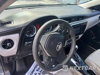 2018 Toyota Corolla LE Sedan - zdjęcie 9 z 12 - miniatura