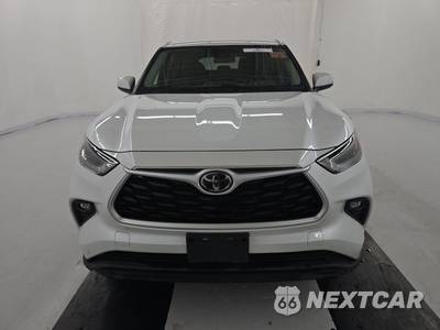 2022 Toyota Highlander LE - zdjęcie 2 z 33 - miniatura