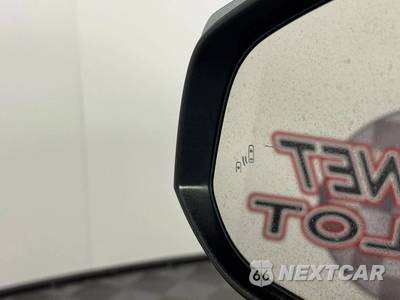 2024 Toyota Corolla Cross XLE - zdjęcie 40 z 49 - miniatura